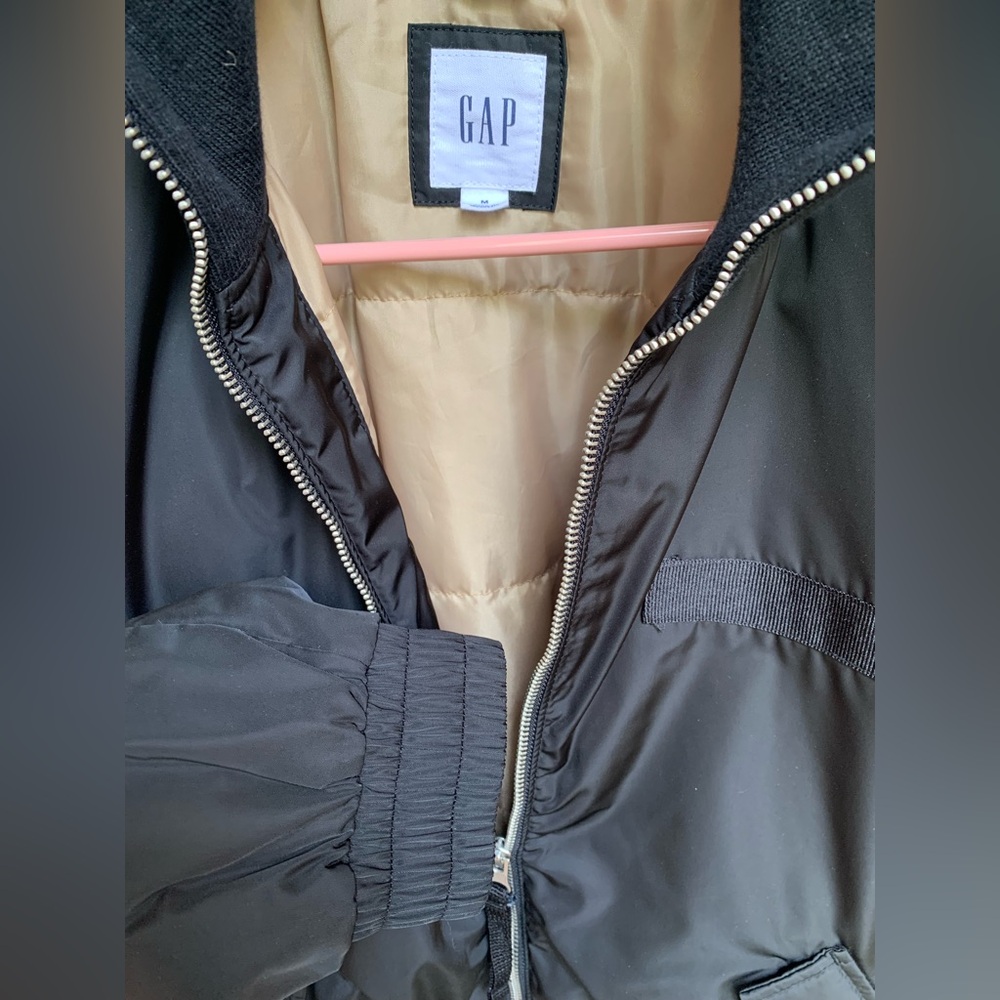 Gap Black Bomber-Type Jacket Size Medium - image 3